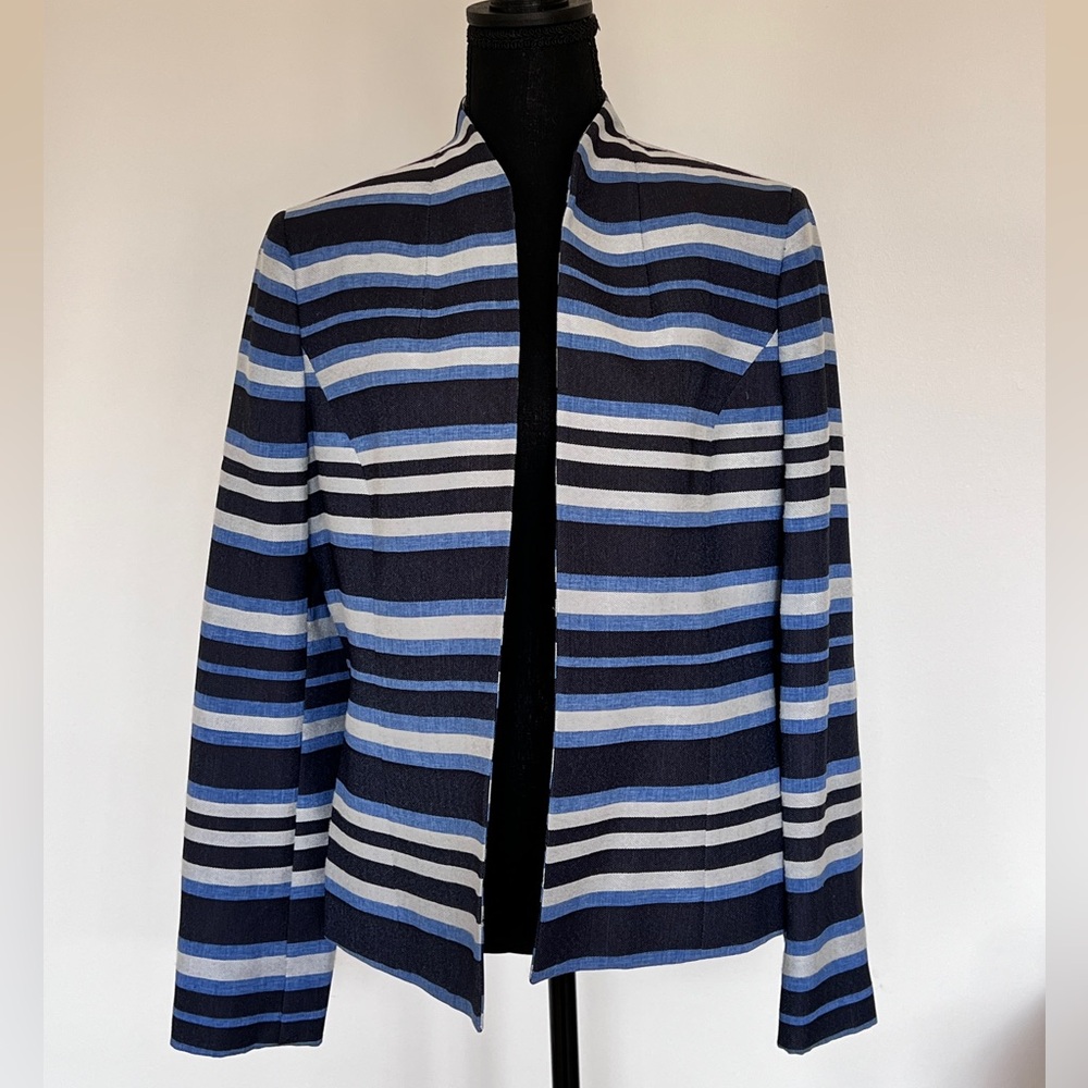 Kasper Striped Blue and White Women's Open Front Blazer Size 10